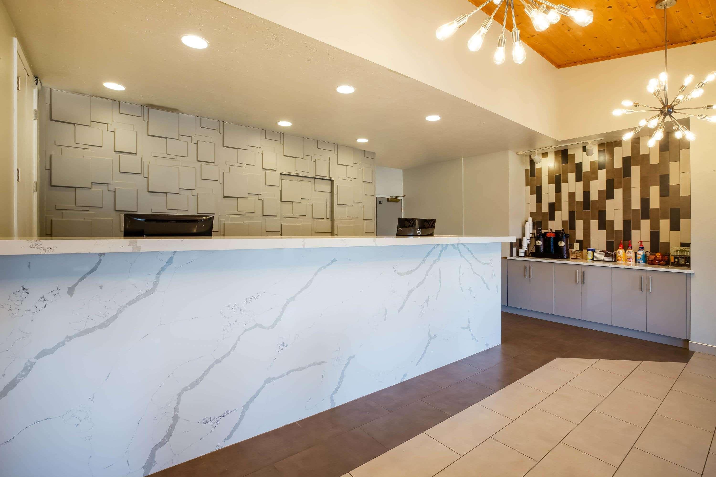 Baymont By Wyndham Tri-Cities/Kennewick Wa Hotel Exterior photo